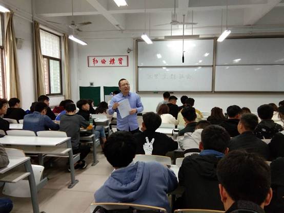 说明: C:\Users\W\Desktop\QQ图片20191113163218.jpg