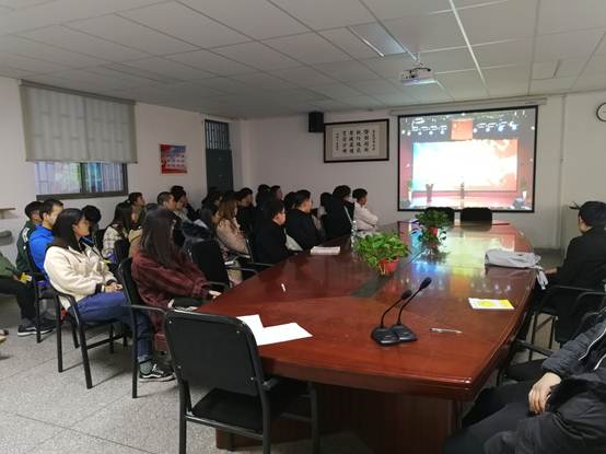 说明: C:\Users\W\Desktop\宪法晨读\TIM图片20181204100245.jpg 说明: C:\Users\W\Desktop\宪法晨读\TIM图片20181204100245.jpg